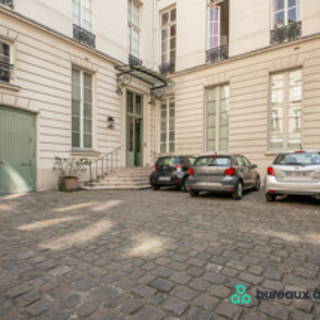 Bureau privé 45 m² 6 postes Location bureau Rue de Lille Paris 75007 - photo 10